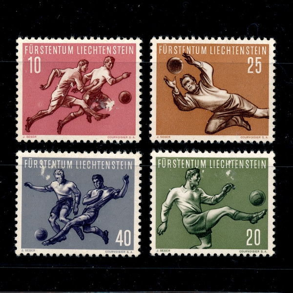 LIECHTENSTEIN(ٽŸ)-#277~280(4)-SOCCER PLAYERS,PLAYER KICKING BALL,GOALKEEPER,TWO OPPOSING PLAYERS(౸)-1954.5.18