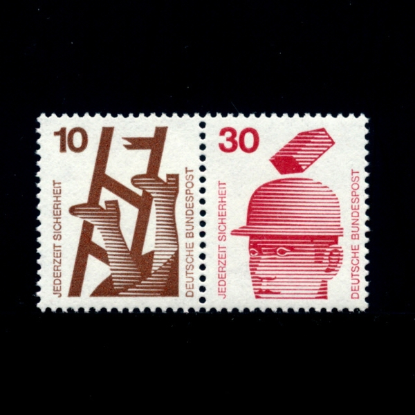 GERMANY()-#1075a(2)-BROKEN LADDER,SAFETY HELMETS PREVENT INJURY(η ٸ, )-1972.3.8