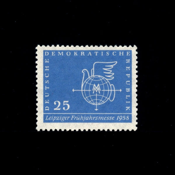GERMAN DEMOCRATIC REPUBLIC()-#378-25pf-DOVE AND GLOBE(,)-1958.2.27