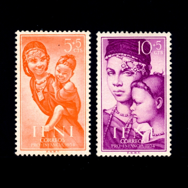 IFNI()-#B17~8(2)-MOTHER AND CHILD()-1954.6.1