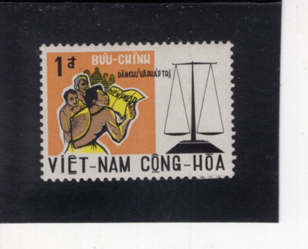 VIET NAM(��Ʈ��)-#349-1pi-Man reading constitution, scales of justice(����ؼ�, ������ ����)-1969.6.9��